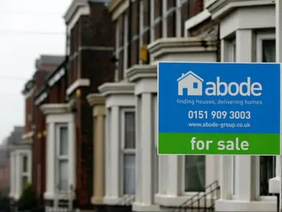 Smoking indoors could cut £27,000 off your home value