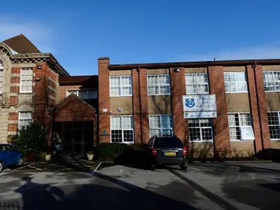 St Paul's School for Girls Named Best Comprehensive in Midlands