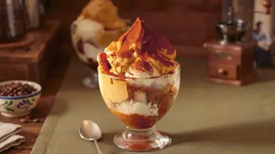 Tiramisu Ice Cream Sundae: A Plant-Based Summer Treat