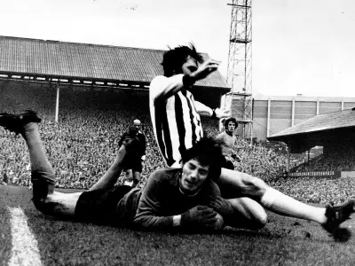Tributes to Wolves Legend Phil Parkes After Death at 79
