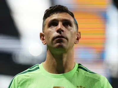 Villa target Suzuki as Juve revive Martinez interest