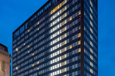 Woman Hospitalised After Fire at Birmingham Hilton Hotel Room