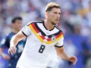 Aston Villa agree free transfer deal for Leon Goretzka