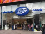 Boots £45 Beauty Box with £191 Value: 10 Trending Products