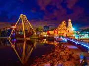 Drayton Manor Christmas 2026: 30m water screen show, SEND Grotto, £22.50 tickets