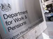 DWP state pension leaves £32,852 retirement income gap