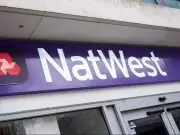 NatWest warns students as money strains university friendships