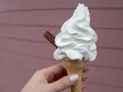 Outrage as 99 ice cream with Flake hits £7, families spend £50 per child