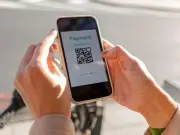 QR code scam warning: UK holidaymakers risk losing £182 abroad