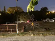 Travellers move onto Birmingham recreation ground under cover of darkness