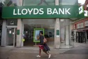 West Midlands firms say AI created jobs, Lloyds barometer finds