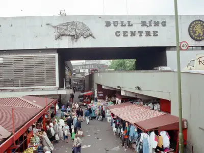 Birmingham in 1990: 36 photos show how much the city centre has changed