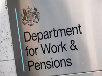 DWP to withdraw cash from bank accounts of benefit claimants from Thursday
