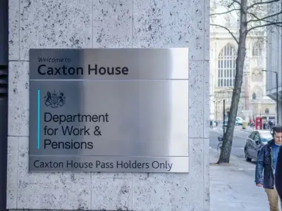 DWP warns PIP and Attendance Allowance claimants to think carefully before using fee-charging firms