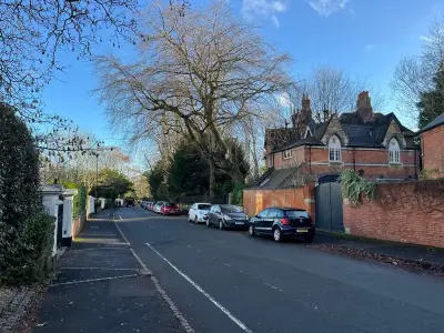 Edgbaston homes sell £17k below asking price in Birmingham