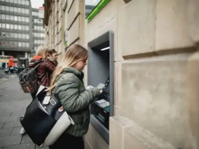 FCA statement on bank closures as cash access review due in October