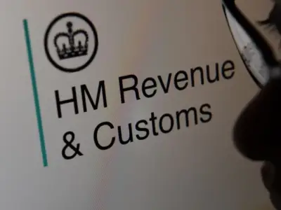 HMRC writes to 1m low-paid workers over pension tax relief