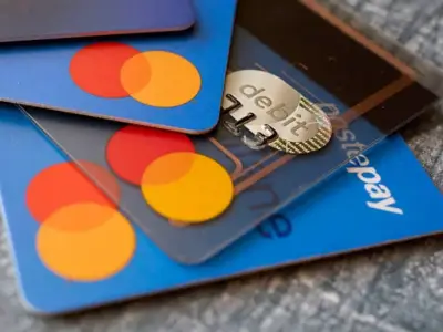 Small business credit cards: directors warned over personal guarantee risk