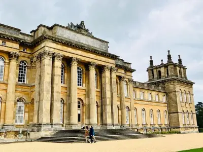 Sunday Roast at Blenheim Palace, 90 Minutes from Birmingham
