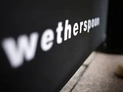Wetherspoons cuts all food and drink prices by 7.5% for one day