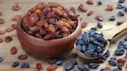 Raisins vs sultanas vs currants: Key differences explained