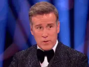 Strictly judge Anton Du Beke hails Tabby Stoecker's week one jive as 'Karen Carney welcome back stuff'