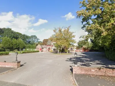 Police warn joggers after suspicious incident outside Codsall pub
