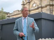 Farage to unveil five-year asylum suspension plan for Reform UK