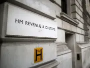 HMRC error: 200,000 could claim £28,000 State Pension back payments